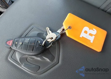 2018 Ram 1500 from USA, damaged, VIN 1C6RR7GT2JS269457